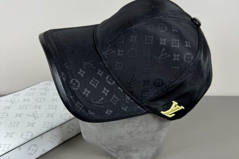 Replica LV Hat dx07