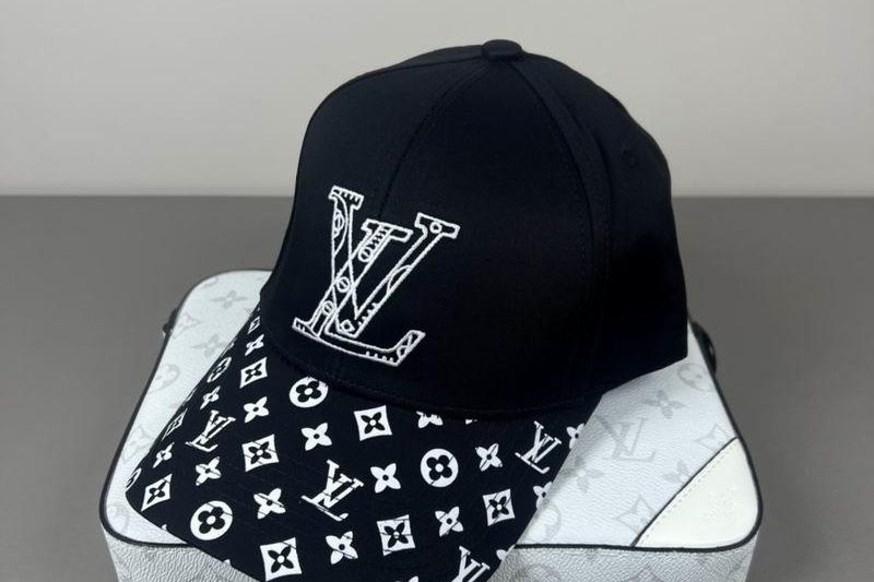 Replica LV Hat dx06