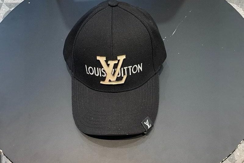 Replica LV Hat 021005