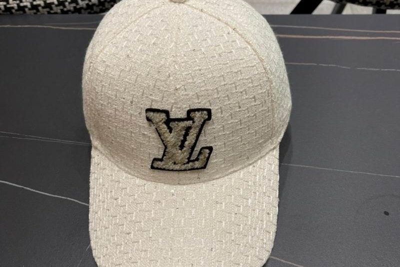 Replica LV Hat 010901