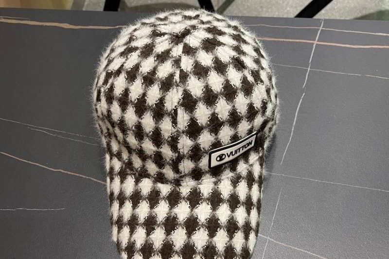 Replica LV cap 122804