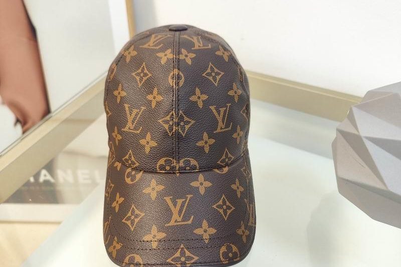 Replica LV cap dx121
