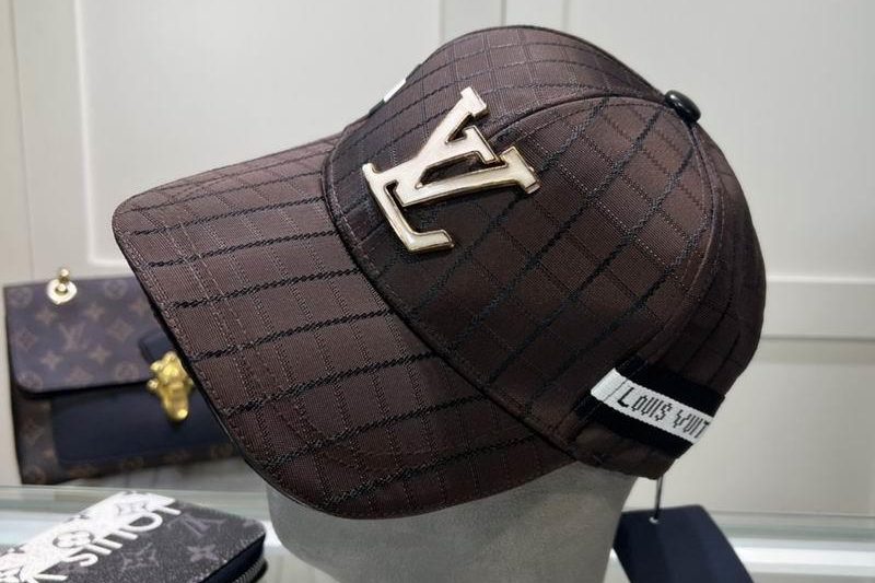 Replica LV cap dx114