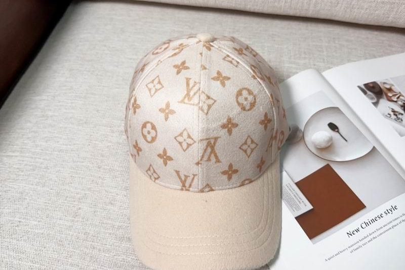 Replica LV cap dx112