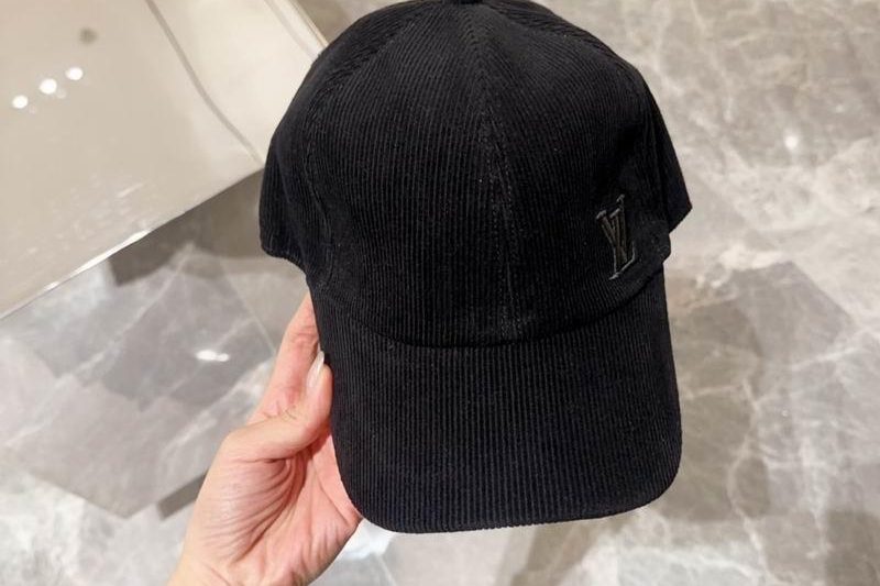 Replica LV cap 082603