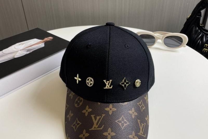 Replica LV cap 081003