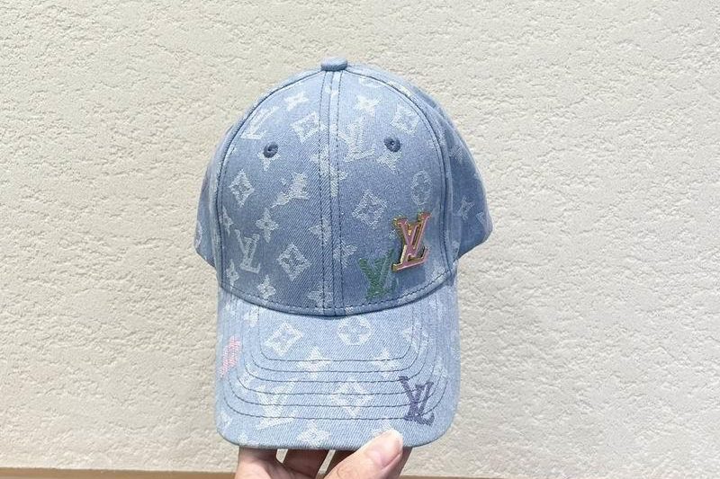 Replica LV Hat 072807