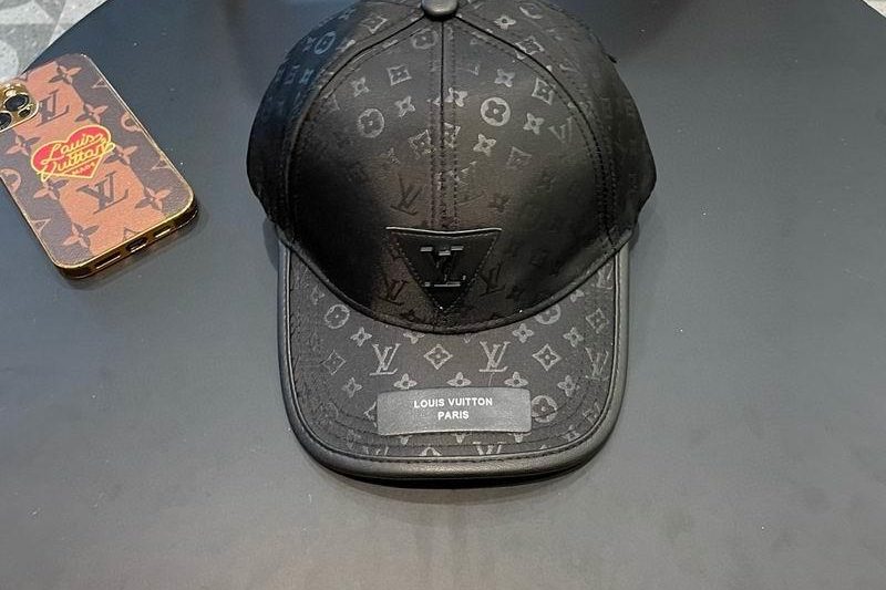 Replica LV Cap 072213