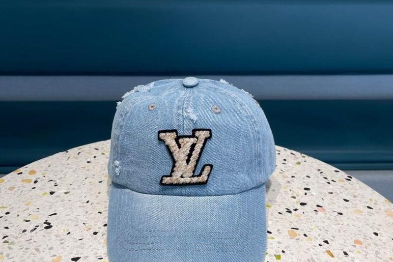 Replica LV cap 072207