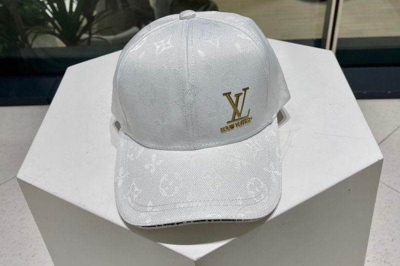 Replica LV cap 072203