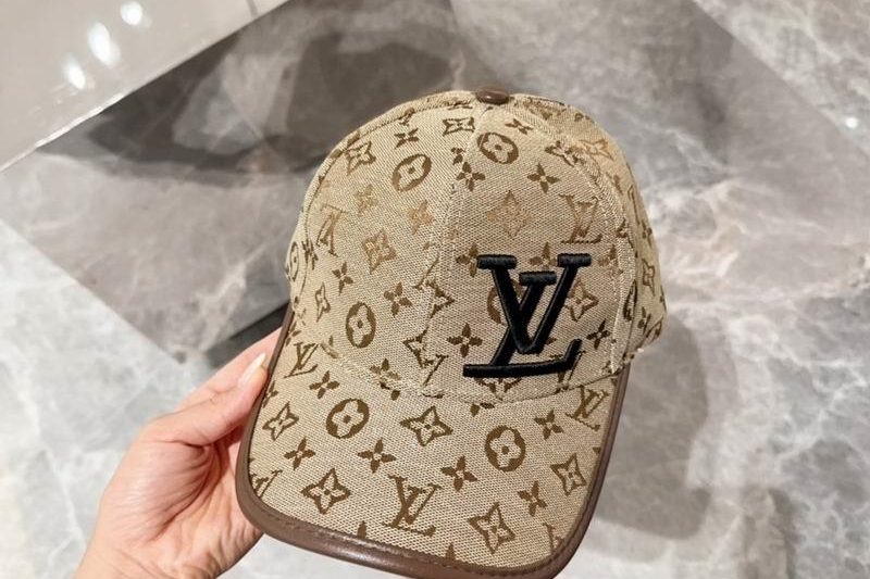 Replica LV Hat dx38