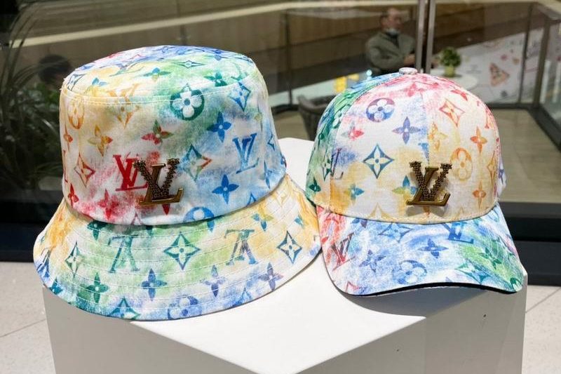 Replica LV Hat 050711