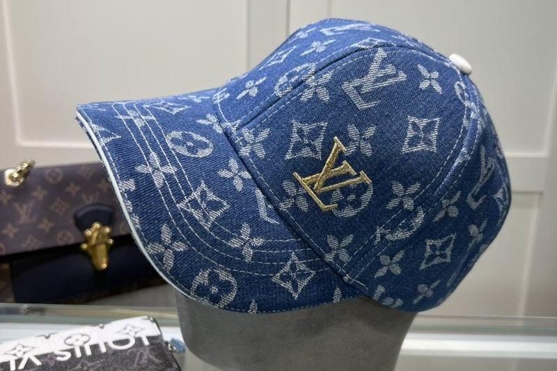 Replica LV cap 042706