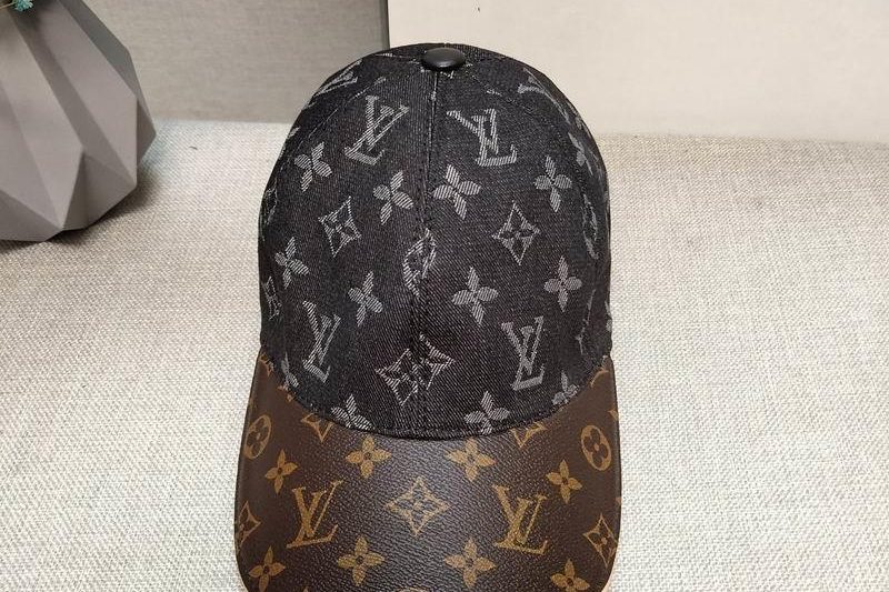 Replica LV cap dx20