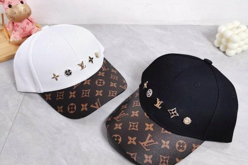 Replica LV cap dx08