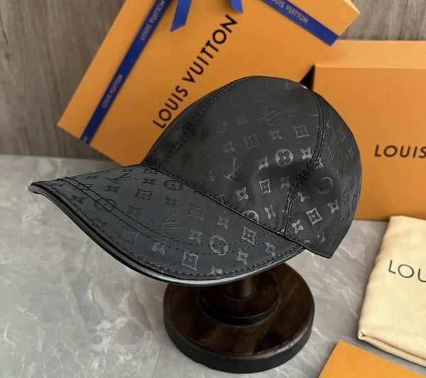 Replica LV Hat dx43