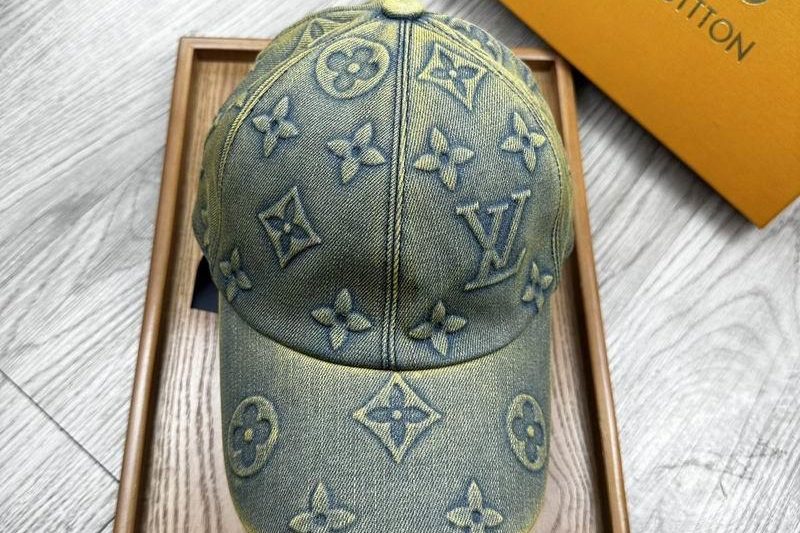 Replica LV Hat dx30