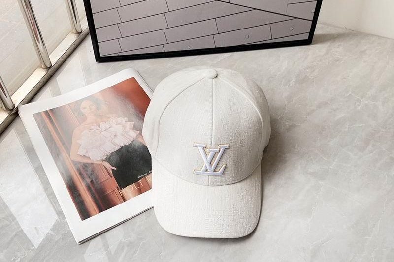 Replica LV Hat 050704