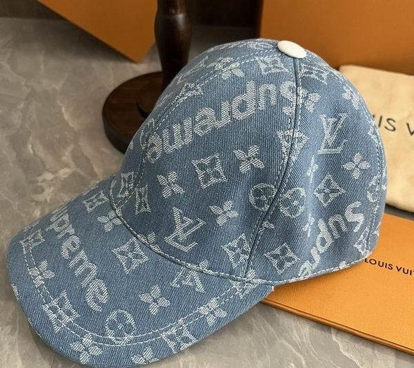 Replica Lv X Supreme Hat dx06