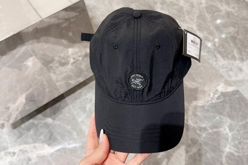 Replica Arcteryx cap dx10