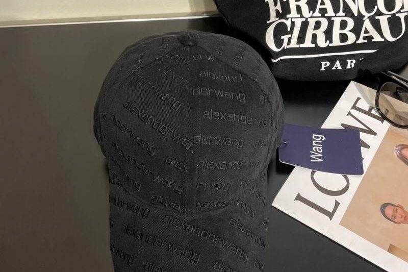 Replica Alexander Wang cap 083001