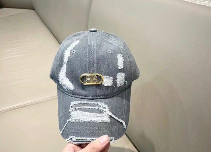 Replica Balenciaga Cap 032002