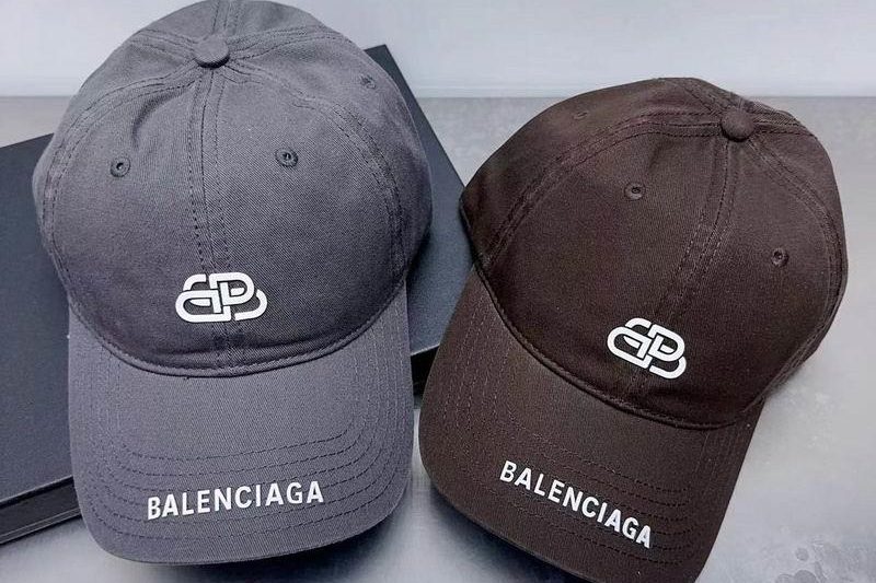 Replica Balenciaga cap hm11