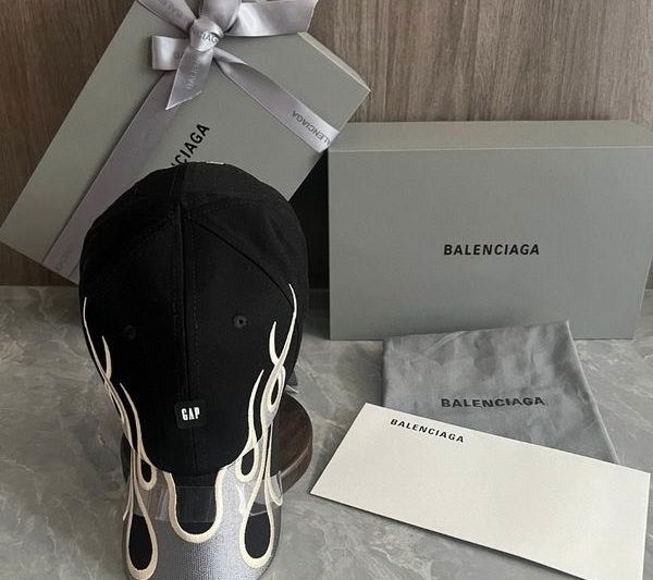 Replica Balenciaga X Gap X Yeezy Hat dx02