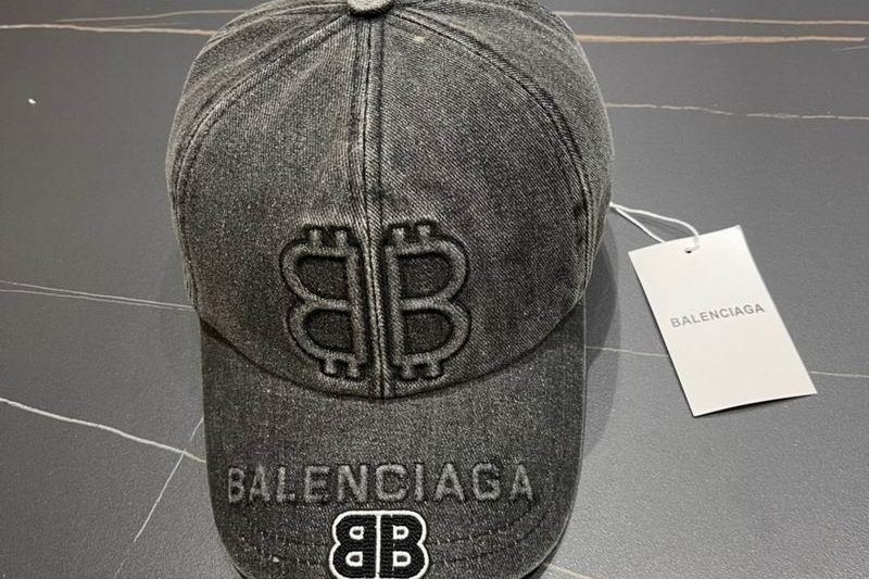 Replica Balenciaga cap 090602