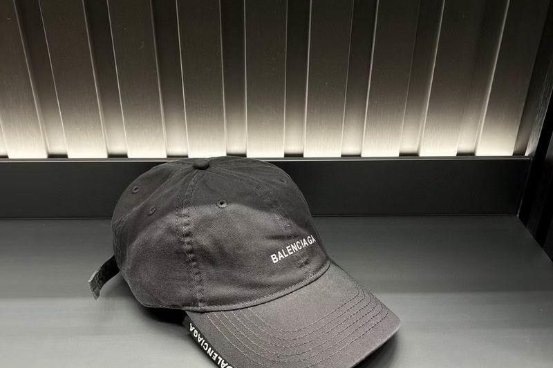 Replica Balenciaga Hat dx40