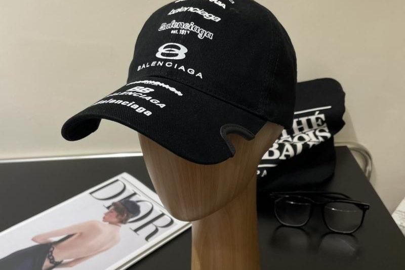 Replica Balenciaga cap 042803