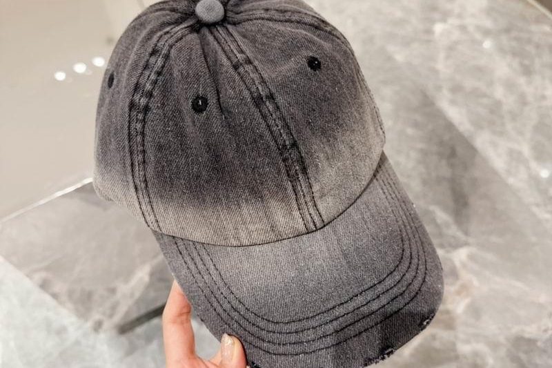 Replica Balenciaga cap 04274