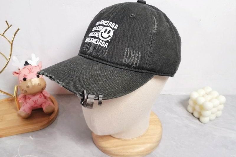Replica Balenciaga Cap dx18