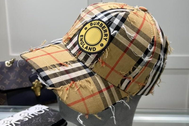Replica Burberry cap dx14