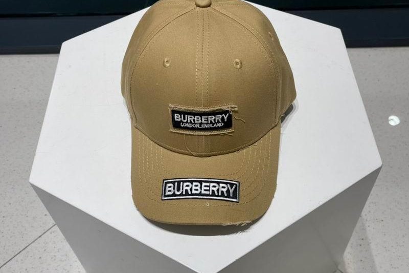 Replica Burberry cap 050705