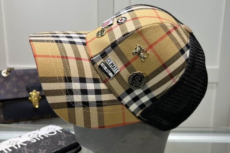 Replica Burberry cap dx12