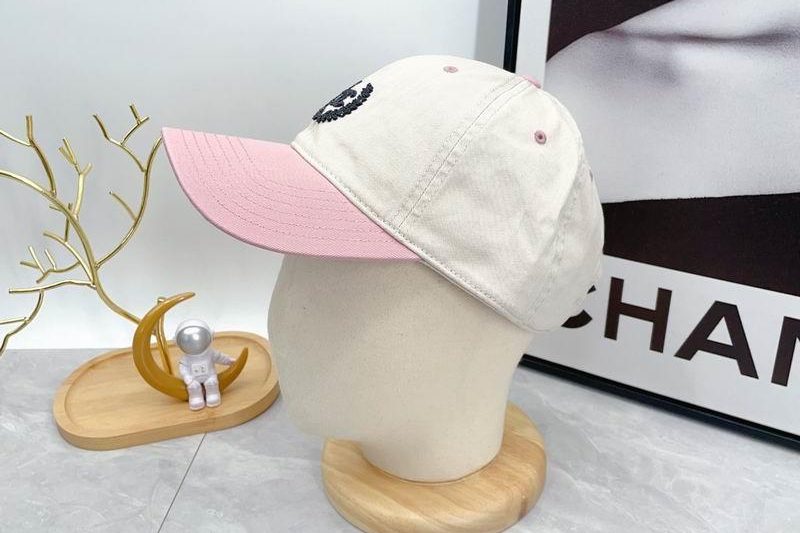 Replica Chanel cap dx38