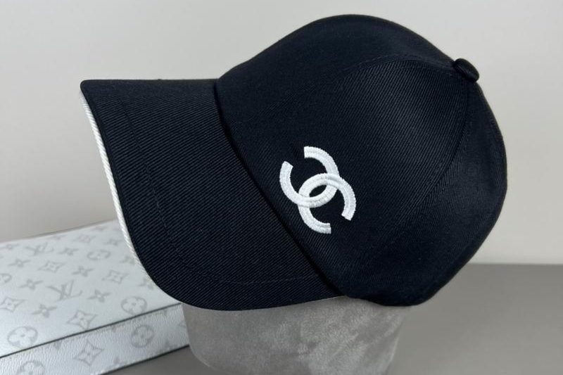 Replica Chanel cap dx35
