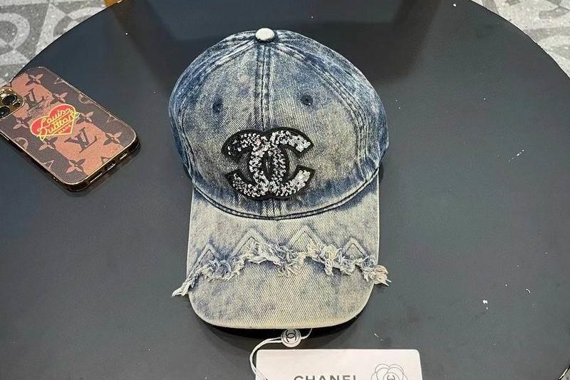 Replica Chanel Cap 032002