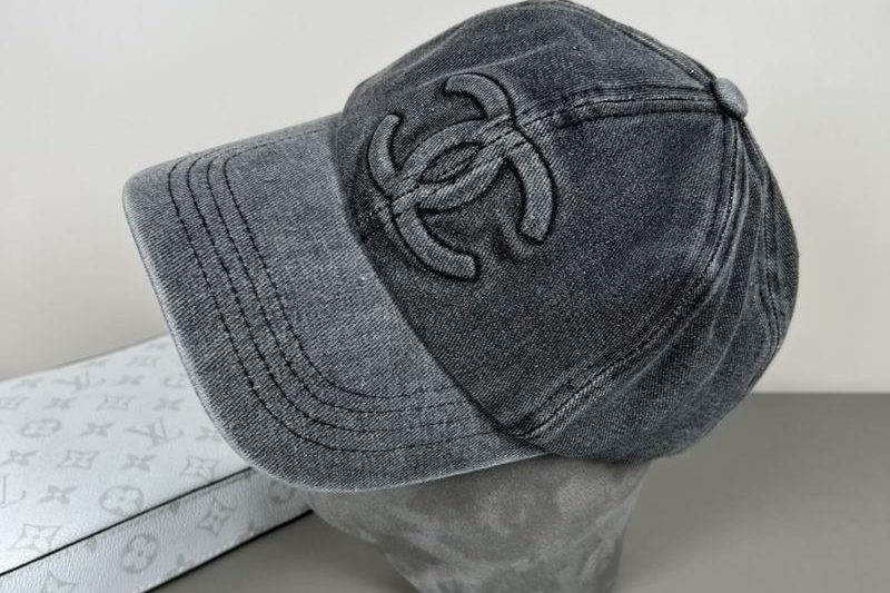 Replica Chanel cap dx26