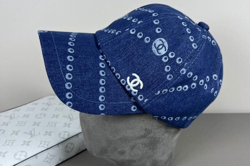 Replica Chanel cap dx16