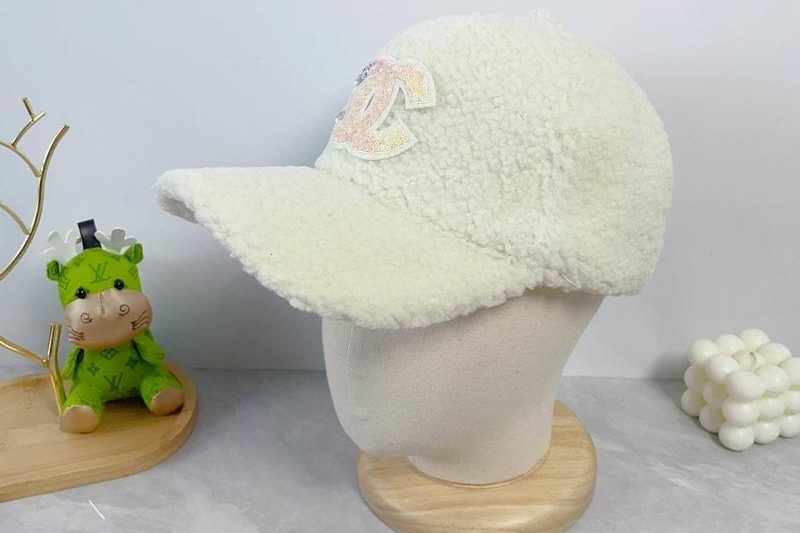 Replica Chanel cap dx63