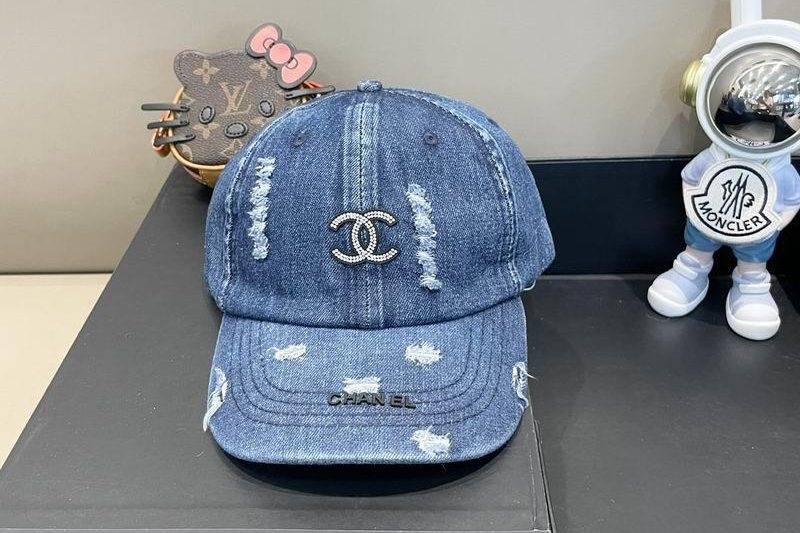 Replica Chanel cap 080301