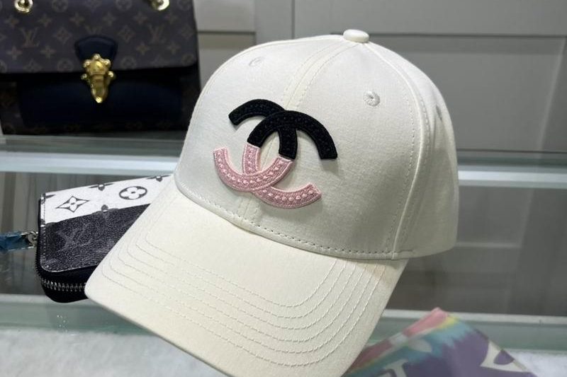 Replica Chanel cap dx39