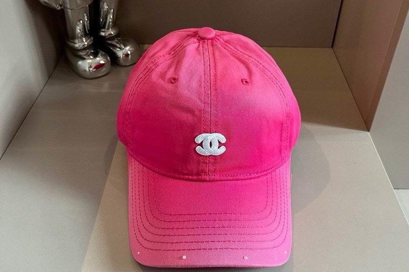Replica Chanel cap dx38