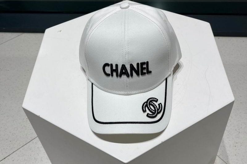 Replica Chanel cap 072202