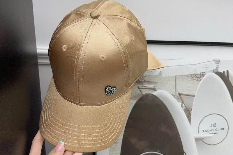 Replica Chanel cap dx24
