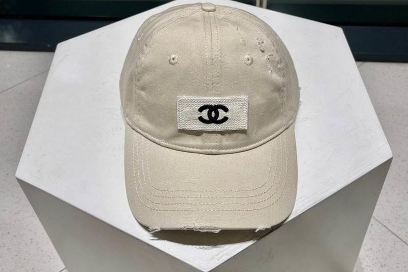Replica Chanel cap 042602