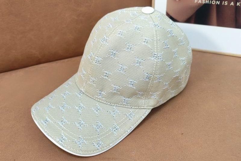 Replica Chanel cap dx39