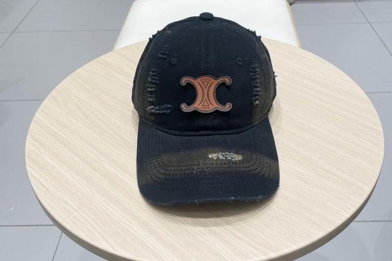 Replica Celine Cap 032002